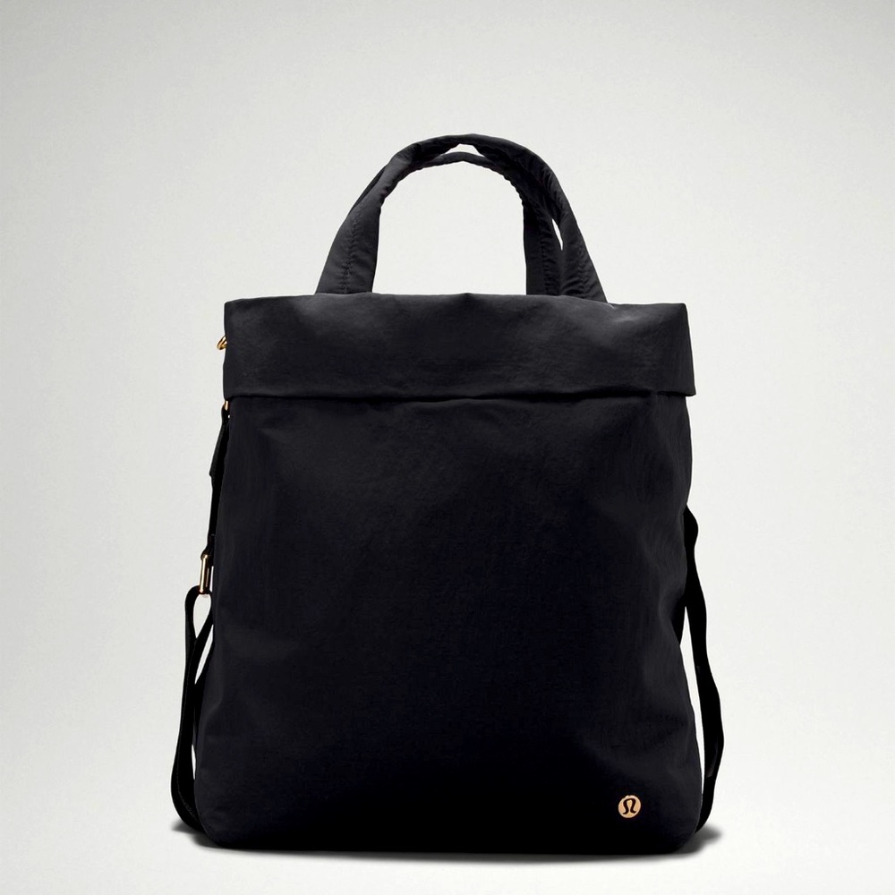 Lululemon LG TOTE BAG On My Level Bag 2.0 19L NEW still in original packaging